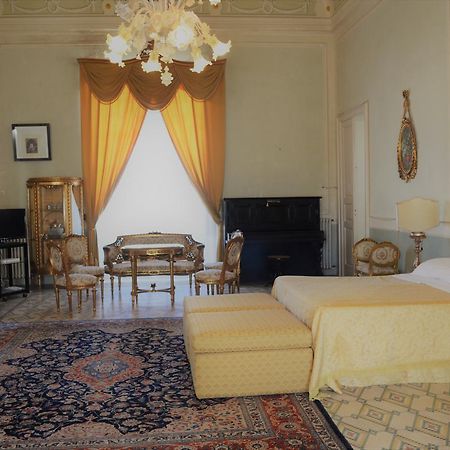 Palazzo Vecchio Bed and Breakfast Marittima Eksteriør billede