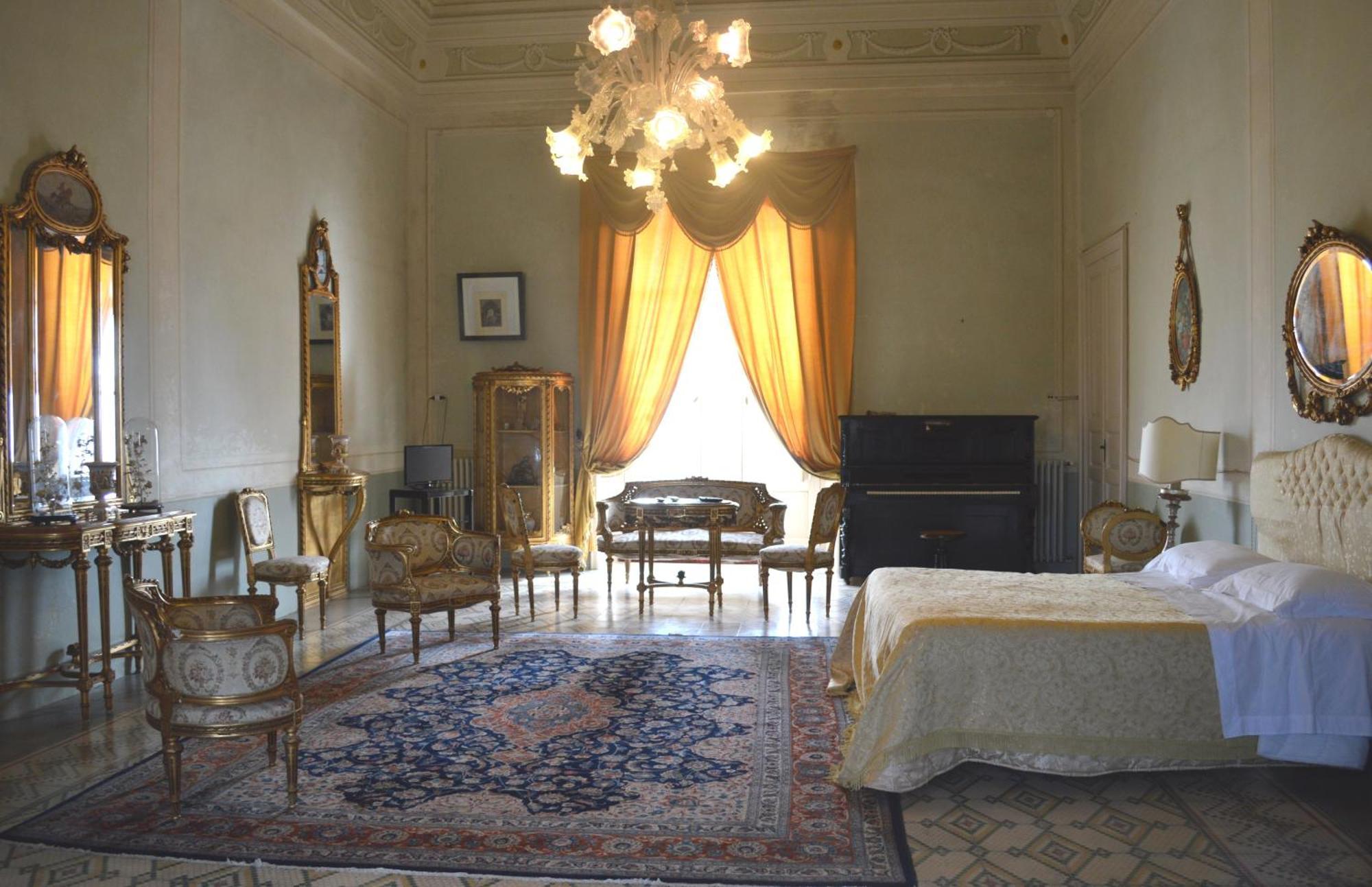 Palazzo Vecchio Bed and Breakfast Marittima Værelse billede